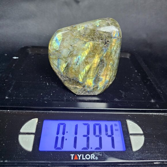 Labradorite - Picture 7 of 7